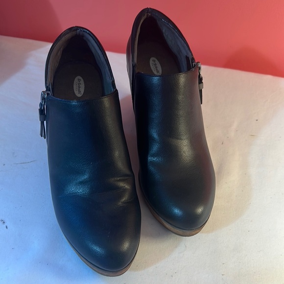 Dr Scholl’s heeled black boots size 9.5 - Picture 1 of 5